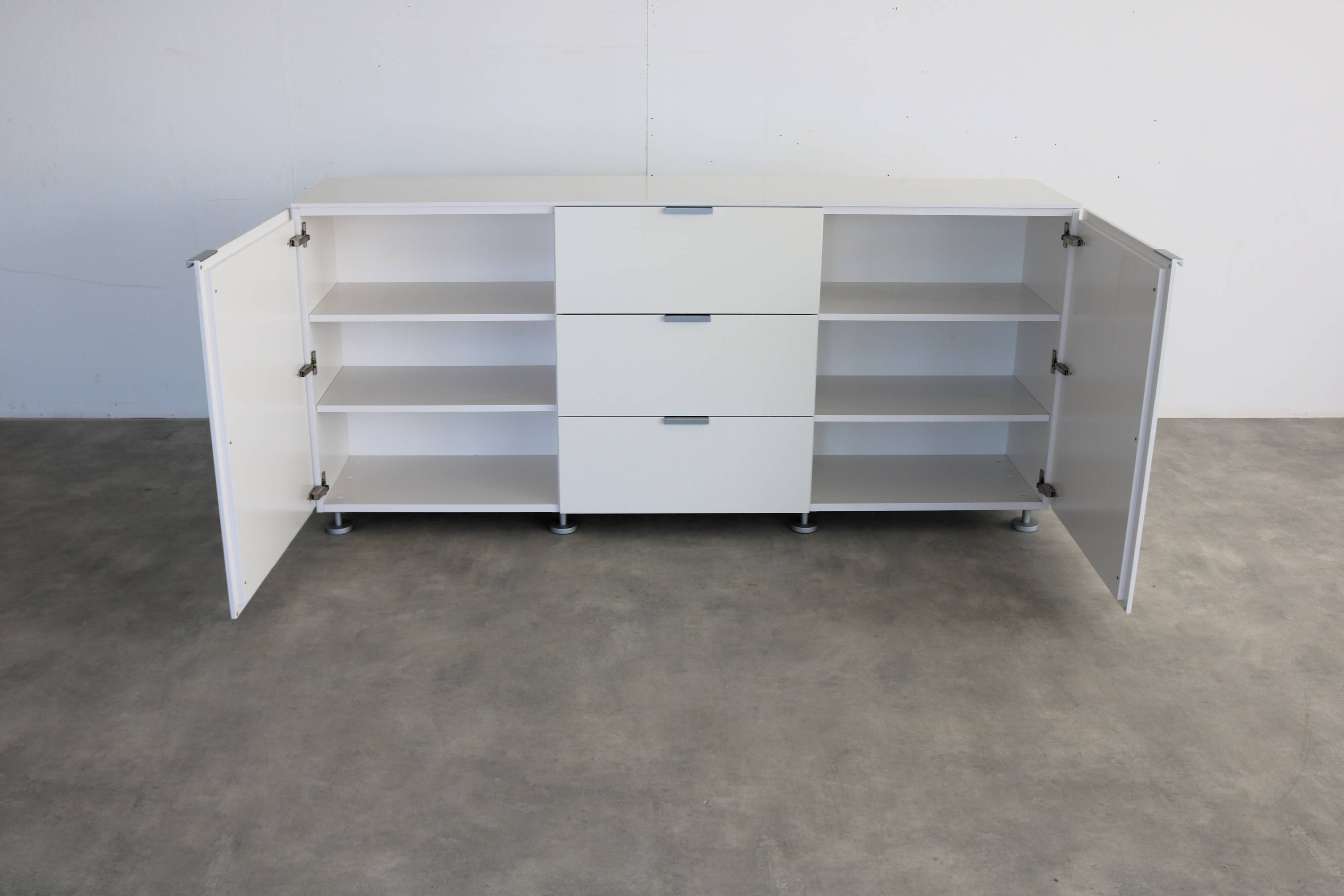 Ligne Roset design sideboard | dresser | Everywhere C4