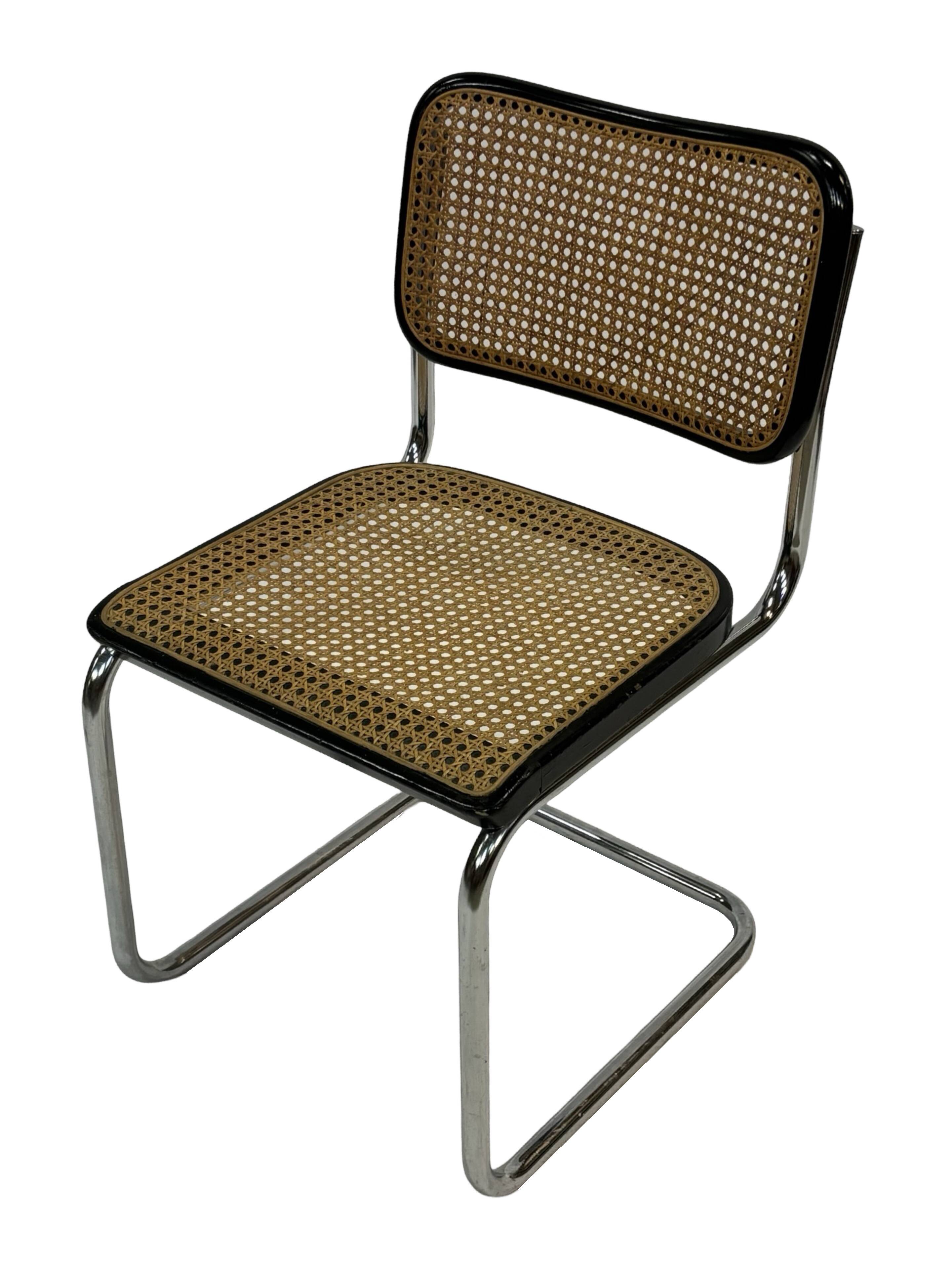 Cesca chair b32 model in chrome and black