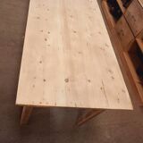 Farmhouse table