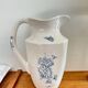 Broc, vase ancien en terre de fer