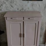 Pink Parisian buffet