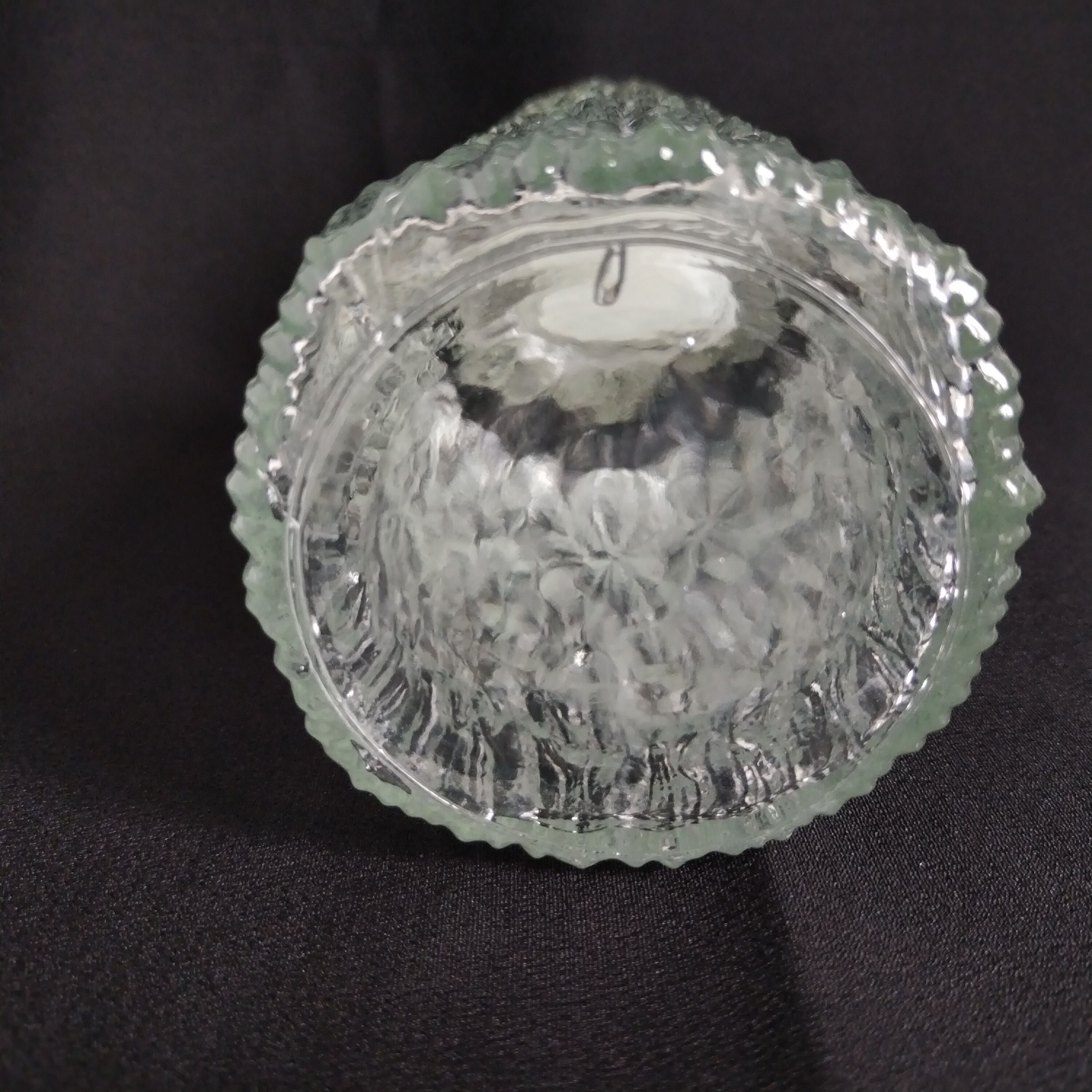 Transparent vintage carafe in pressed glass and its hermetic cap 70's