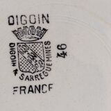 Six earthenware plates of Digoin and Sarreguemines 40s