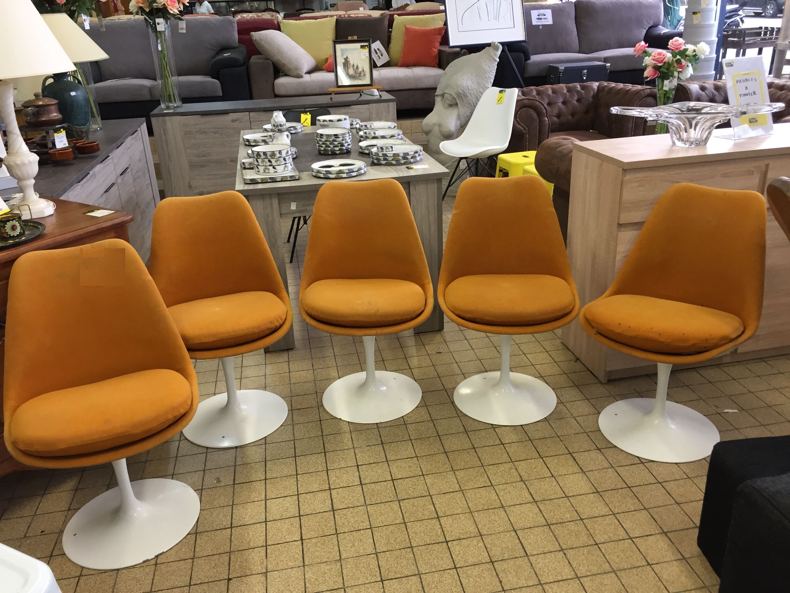 Lot de 5 chaises Tulipe Knoll de Eero Saarinen