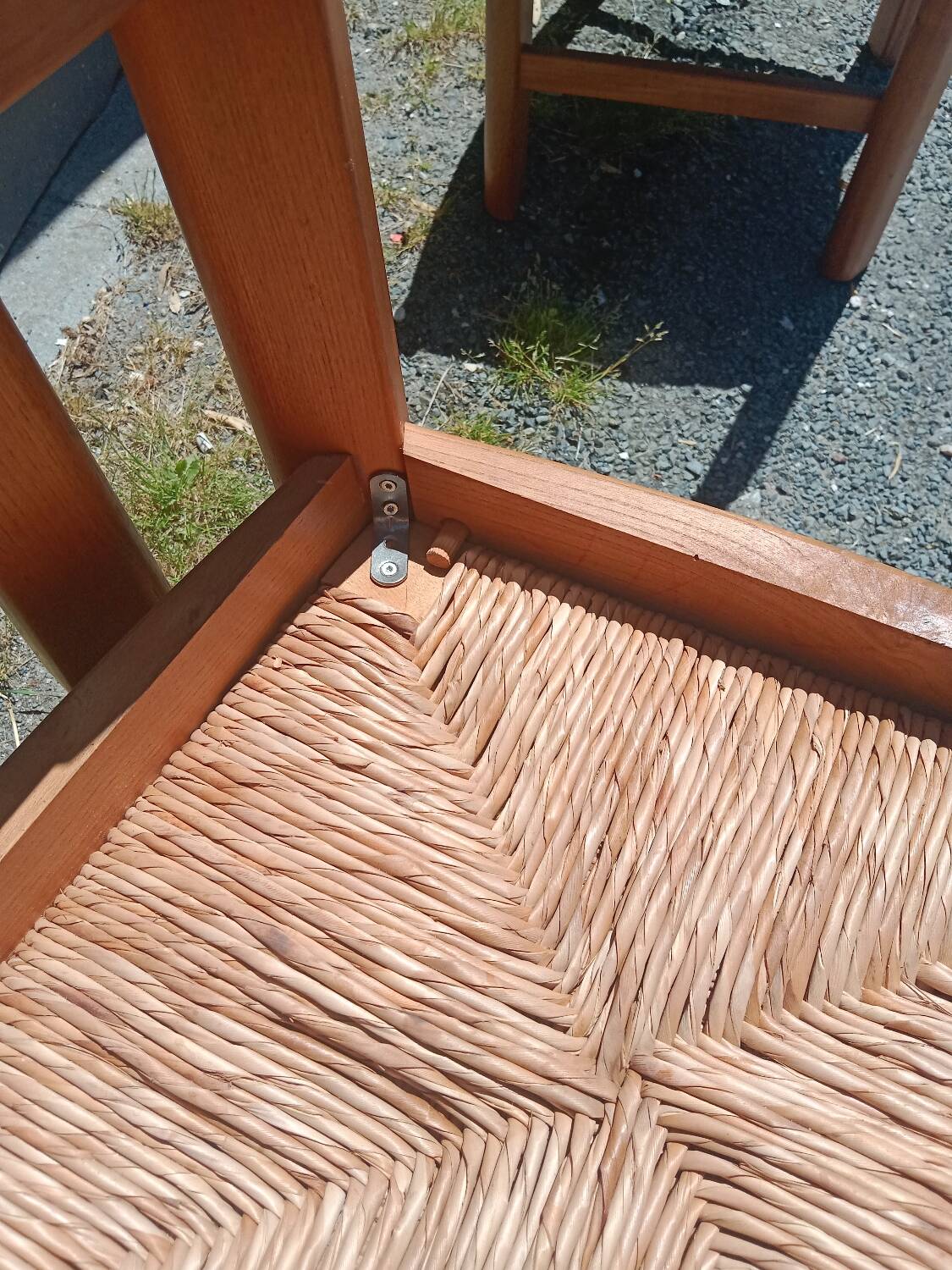6 chairs in solid elm