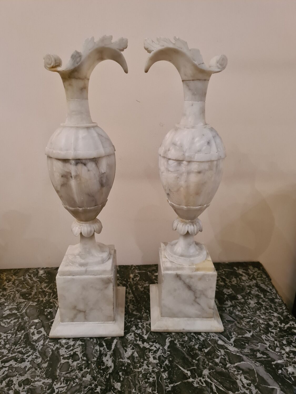 Pair of alabaster vases late XIXth