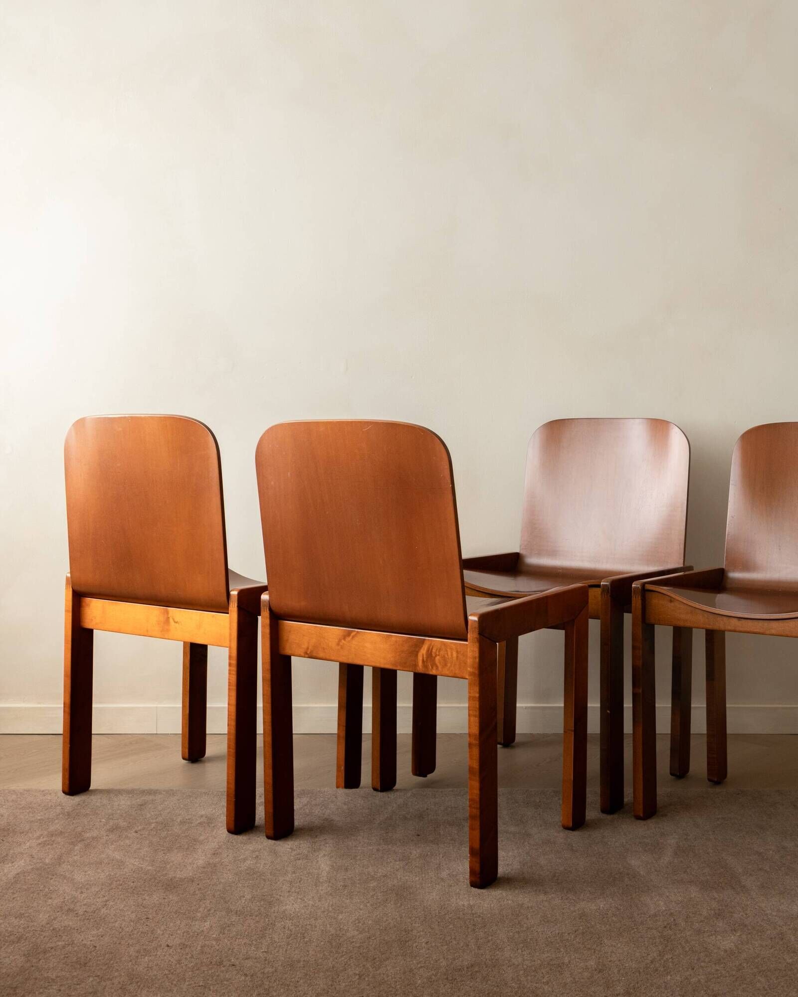 Italian Plywood Dining Chairs Attributed to Molteni, 1970s, Set of 4