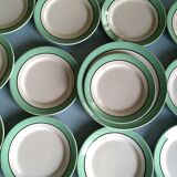 12 service plates and 1 green plate mint