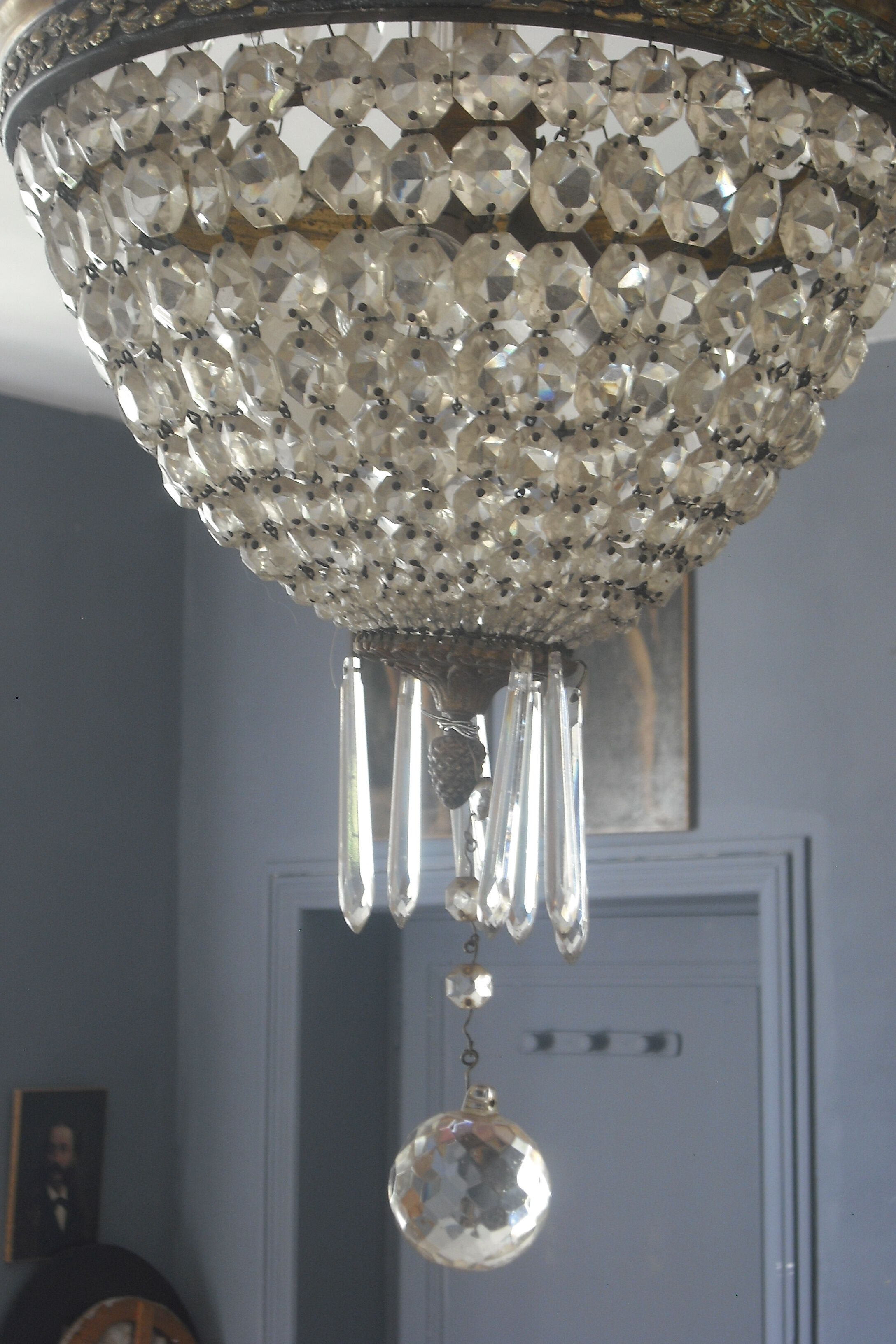 Crystal and bronze balloon chandelier 19th century