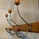 Porte manteau mural Art Déco en bois et métal époque début XXe