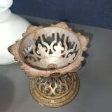 Opaline kerosene lamp