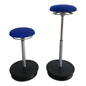 Tabourets Comforto par - studio