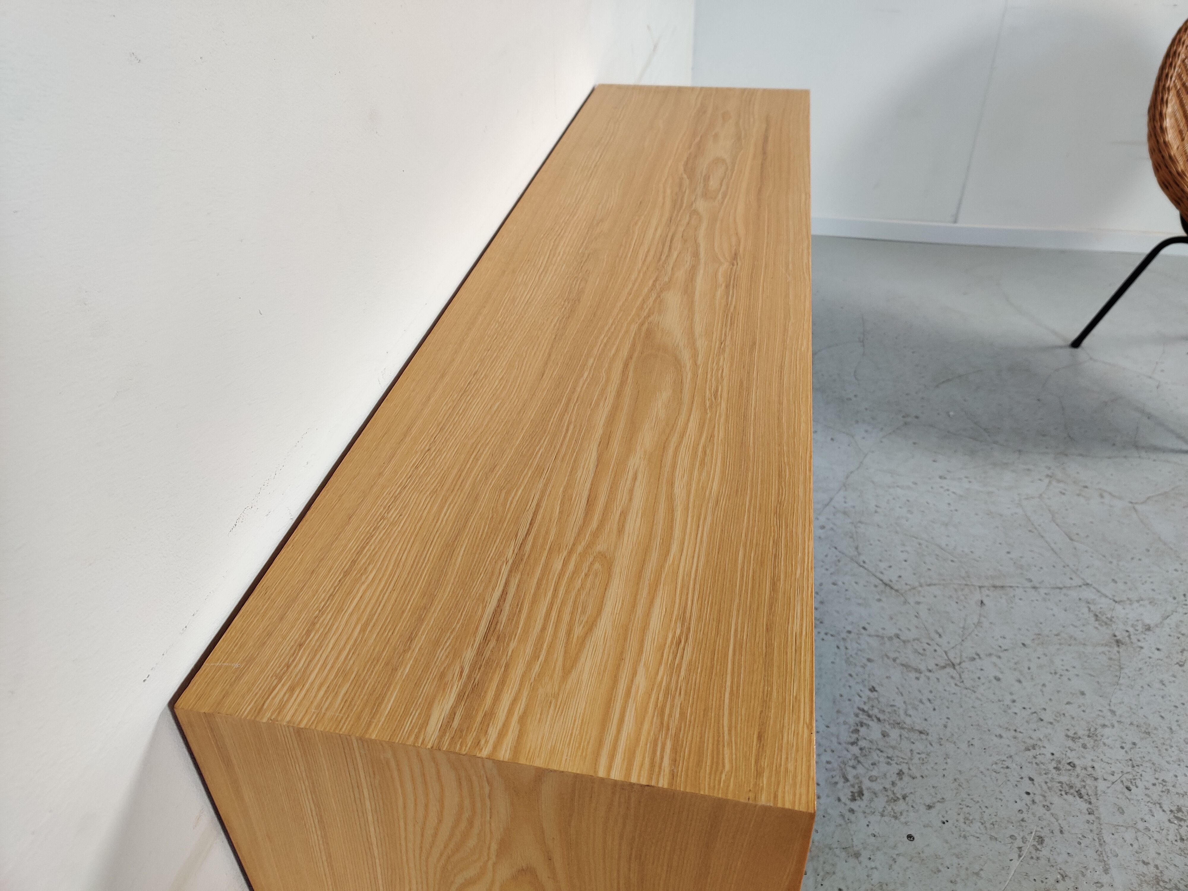 Vintage enfilade Scandinavian showcase, 60s