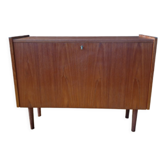 Teak enfilade