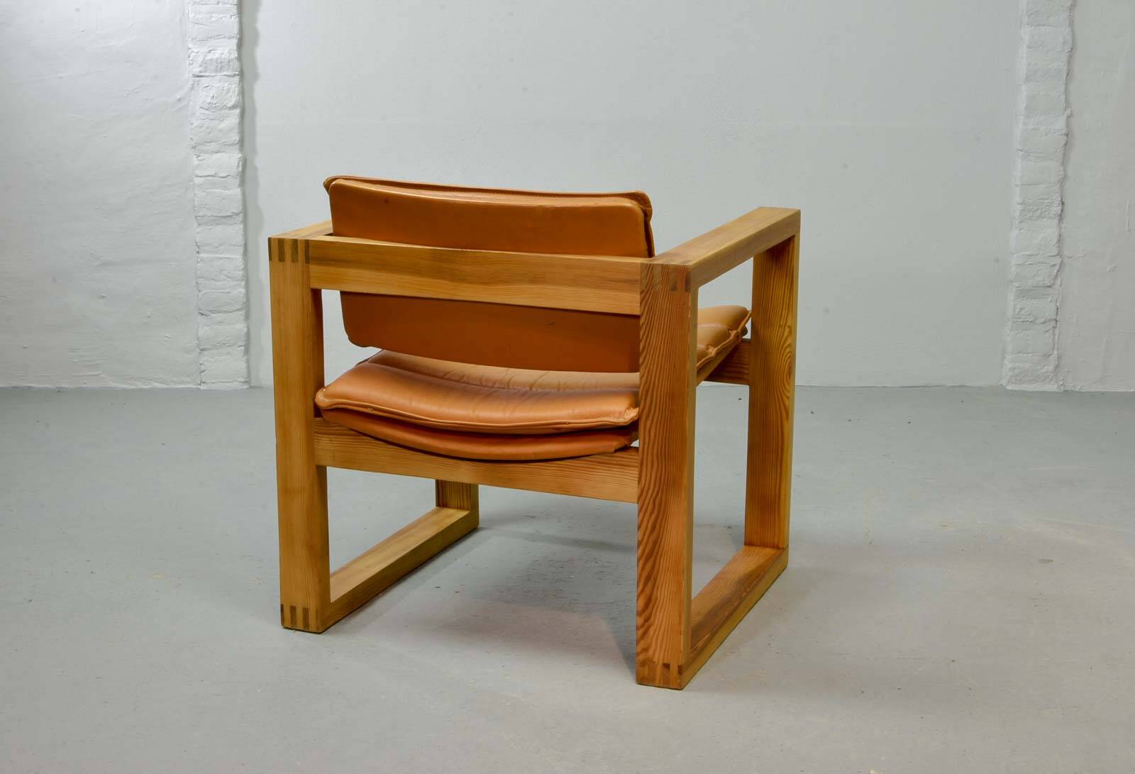 Ate van Apeldoorn Dutch Design Cognac Leather Cubic Pinewood Side Chair 70s