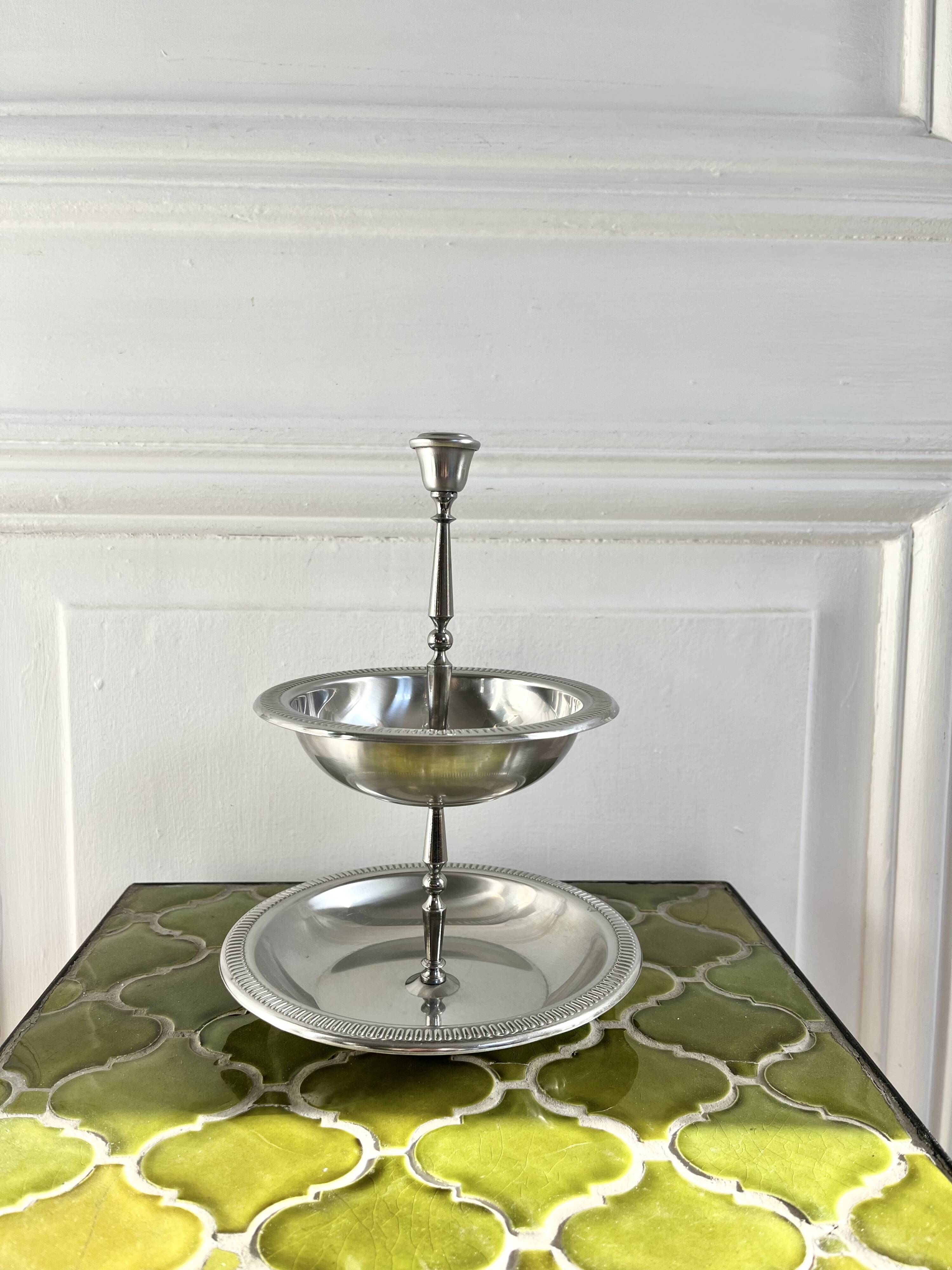 Two-tray display stand