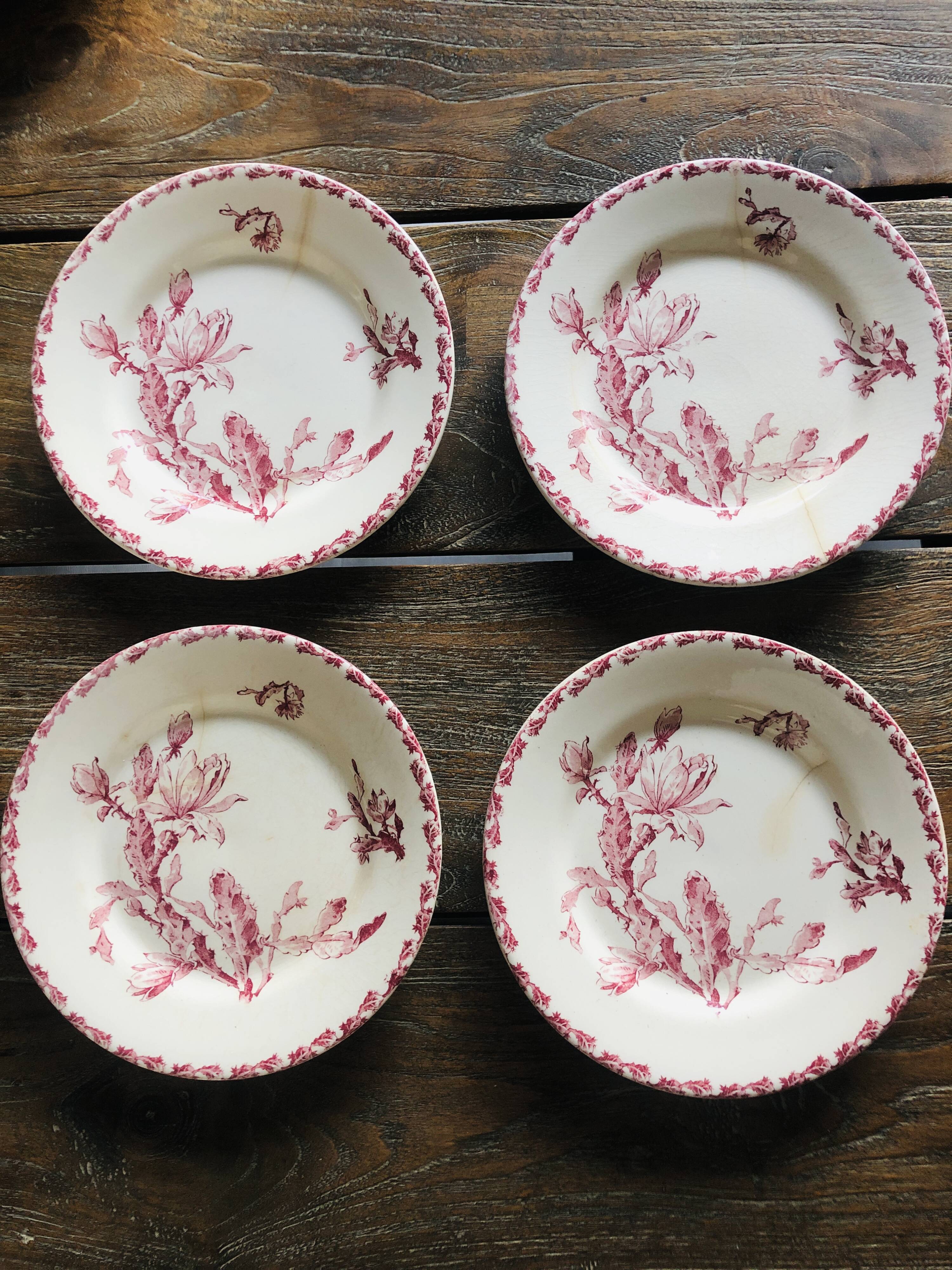 Set of 4 flat plates in Gien porcelain