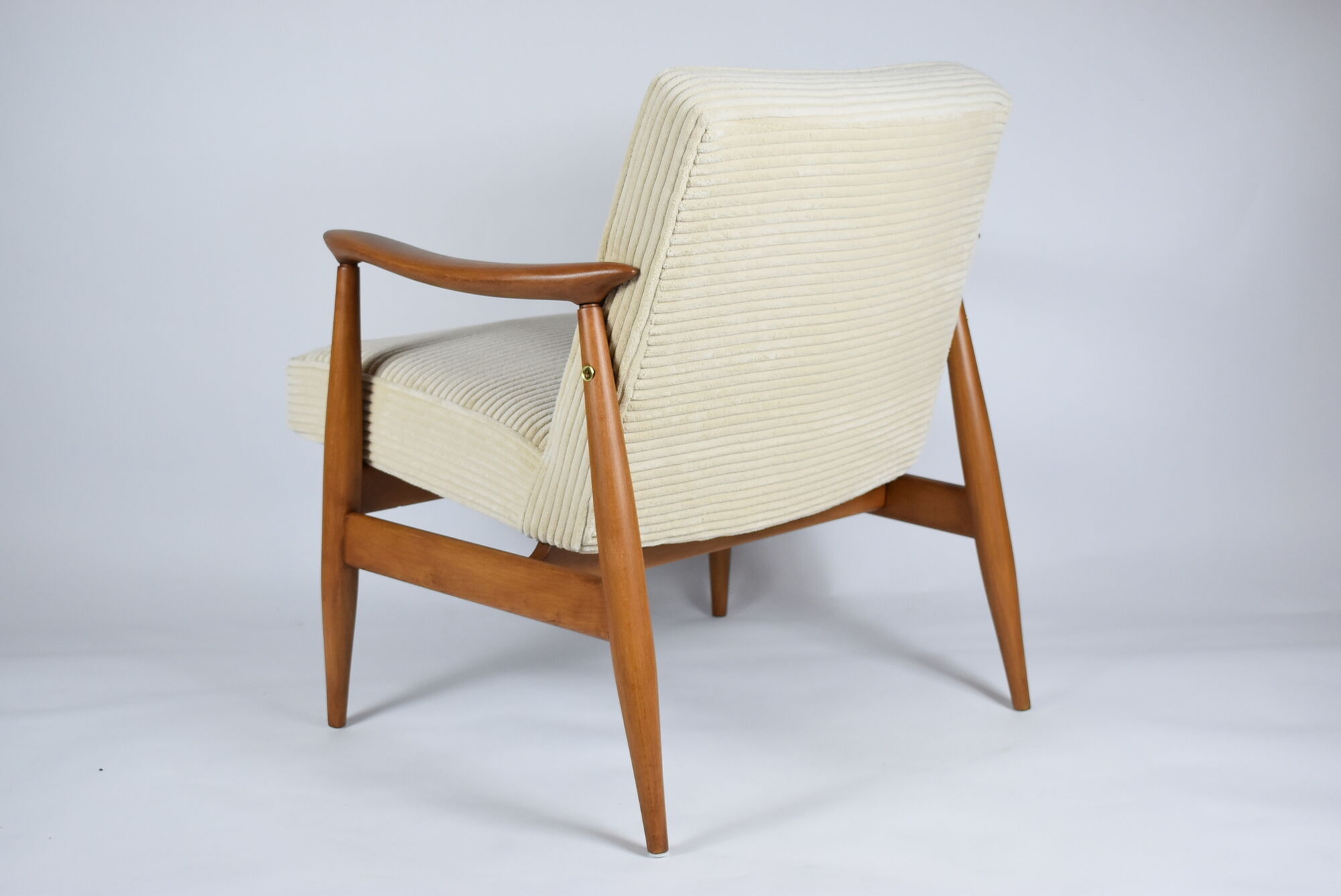 Restored scandinavian armchair "Kedziorek", 1960s, cream Cord, teak