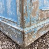 Armoire parisienne en bois