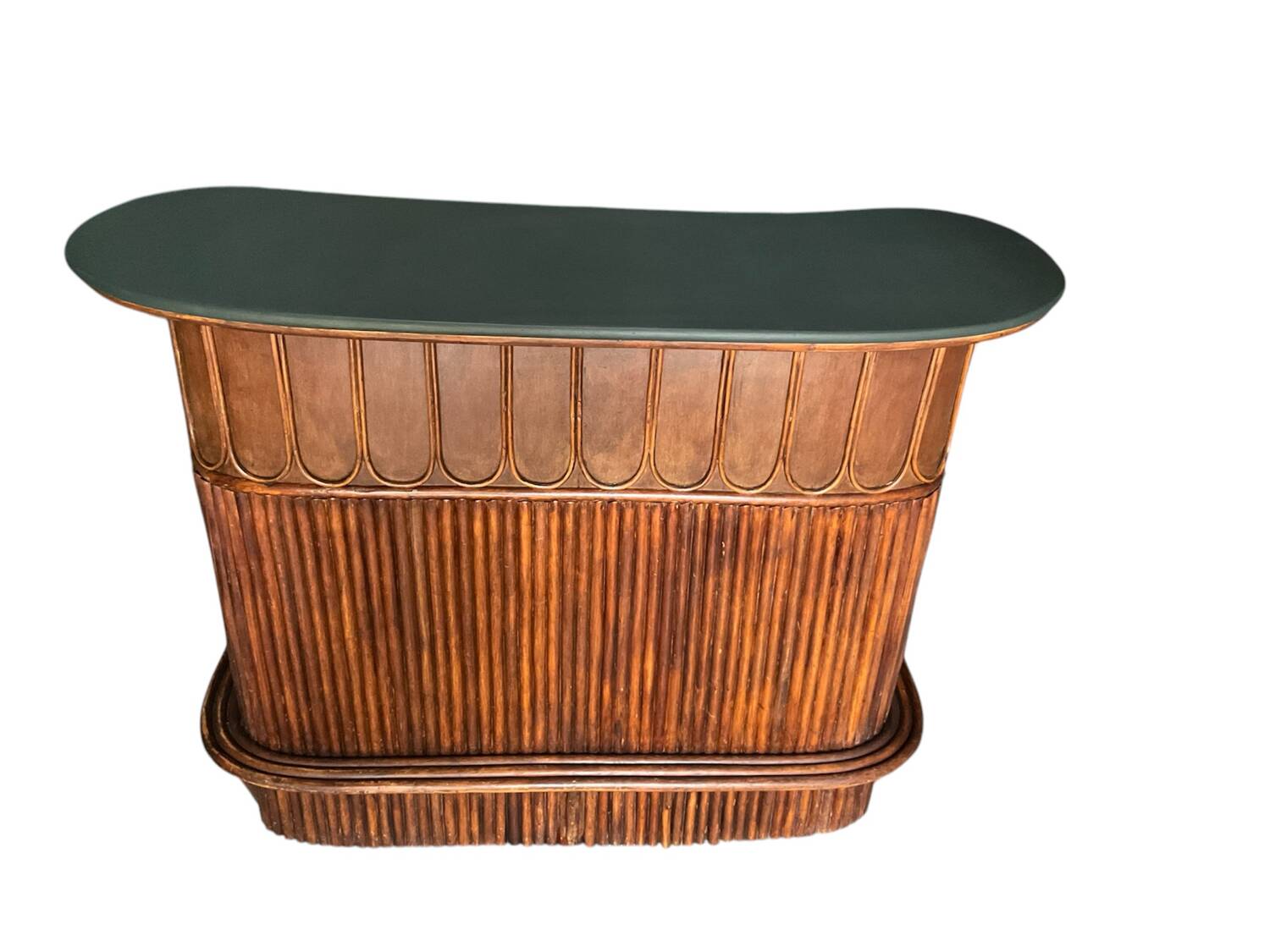 Rattan bar