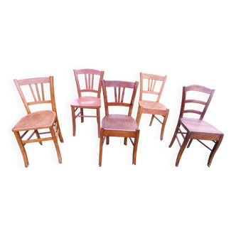 5 chaises bistrot en bois