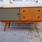 Compass feet sideboard