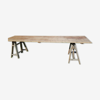 Large country table on trestles 3m long