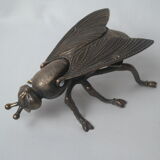 Vintage bee ashtray