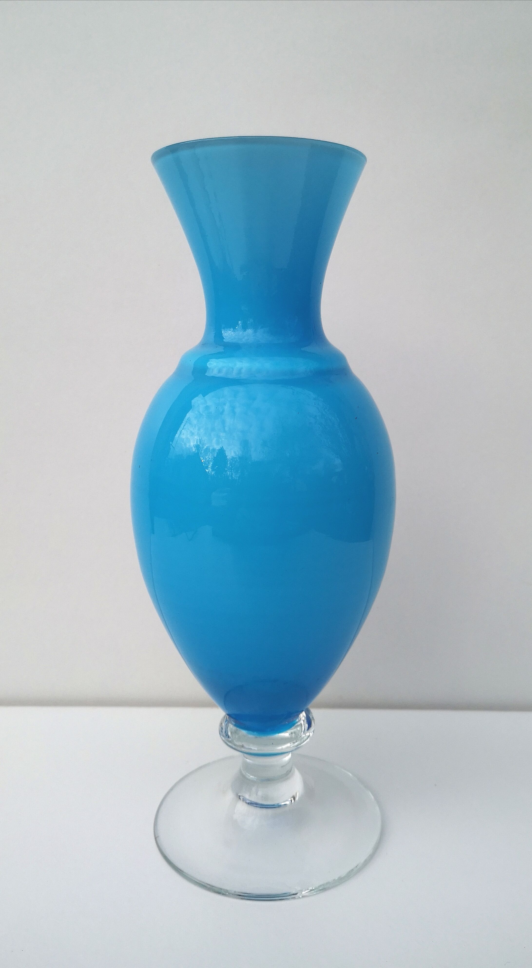 Vintage Swedish opaline vase