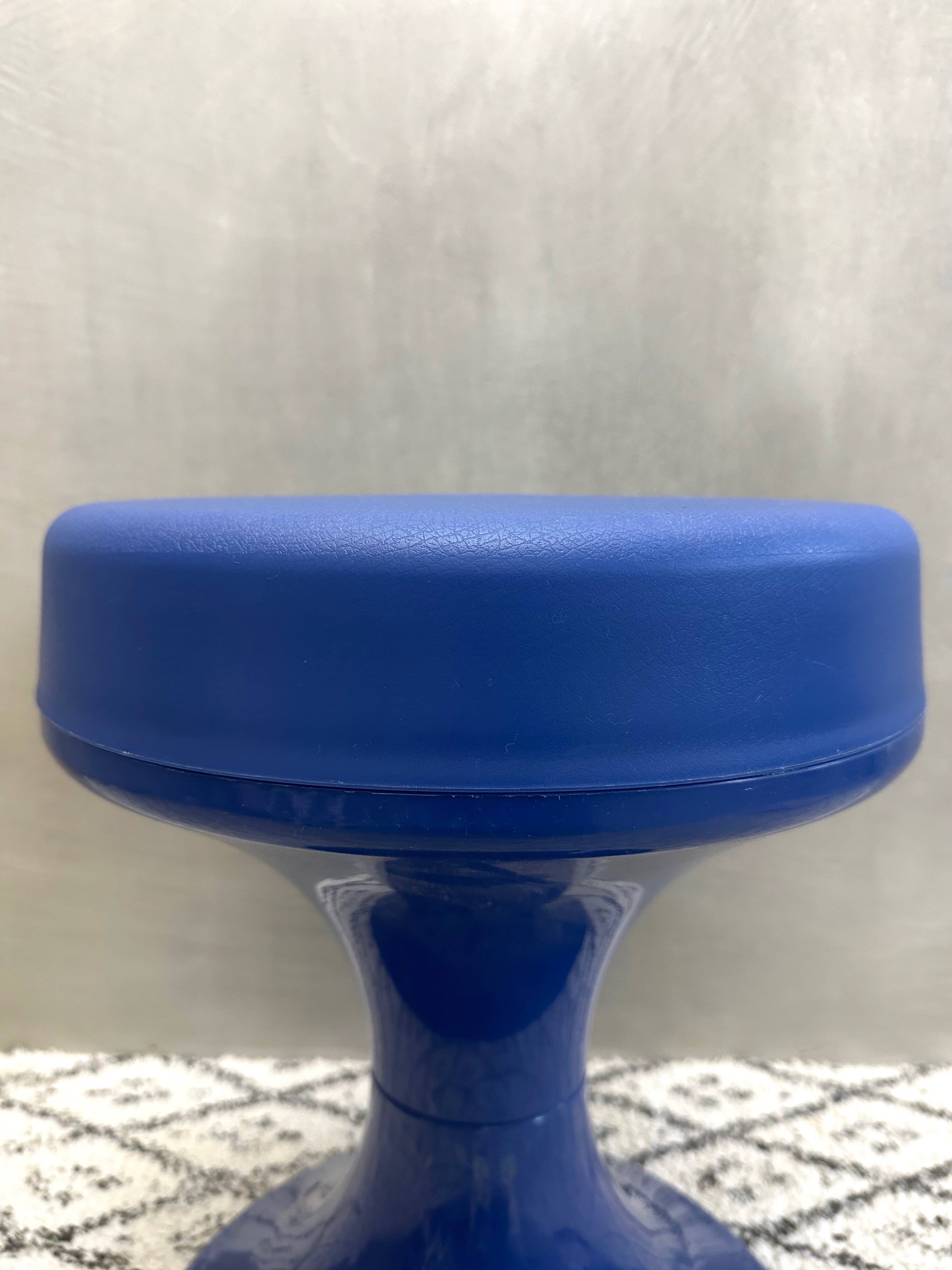 Tulip stool blue 70's interior, side table, mid-century interior