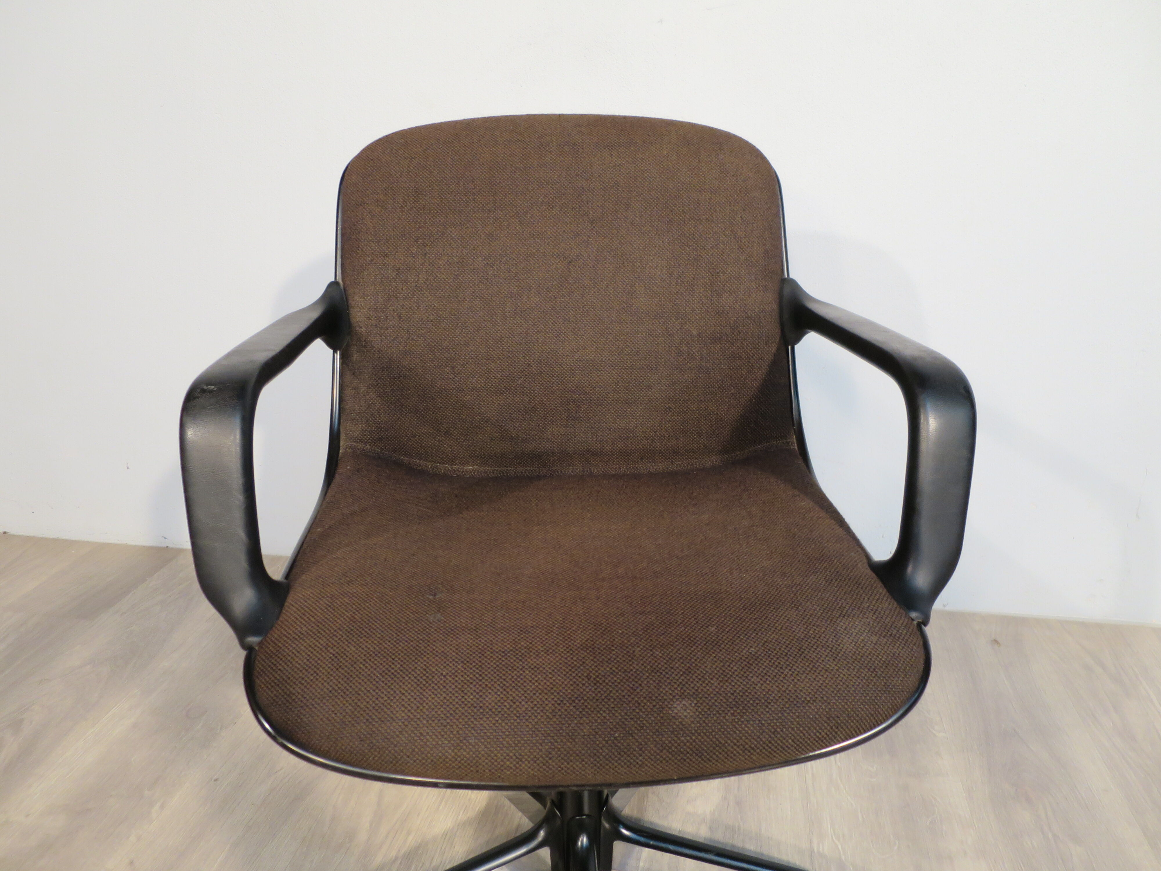 Comforto office chair, 70s