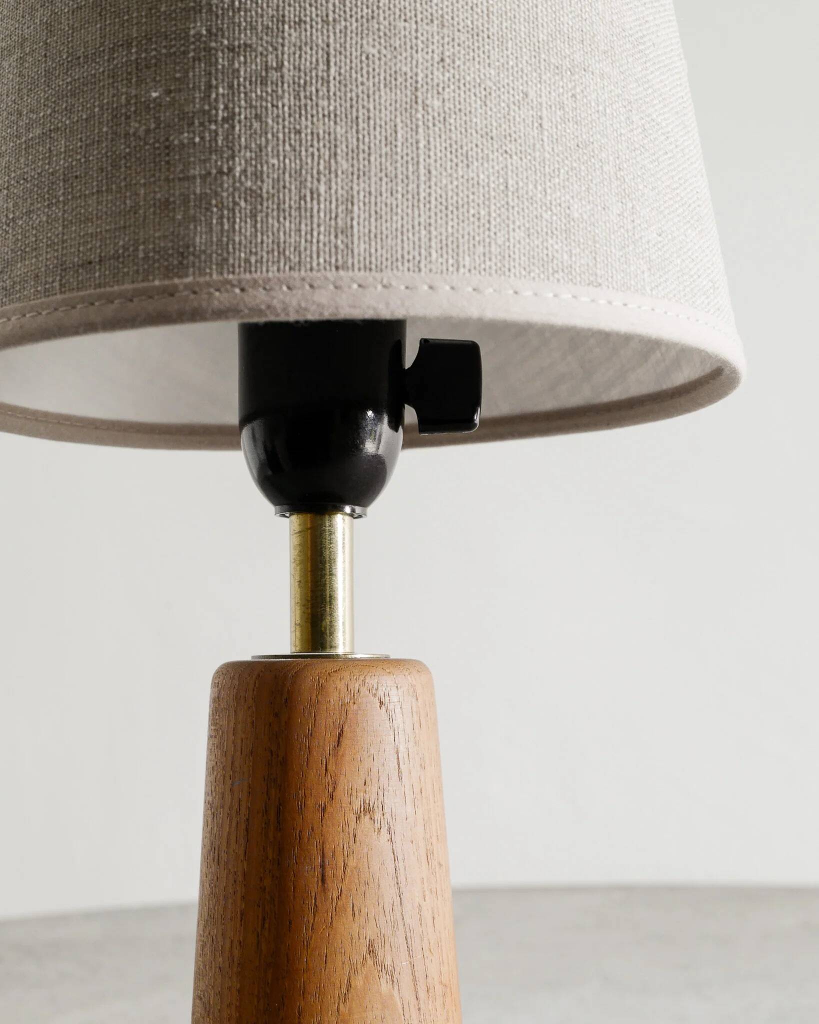 Finnish Mid Century Wooden Brass Desk Table Lamp, 1950s