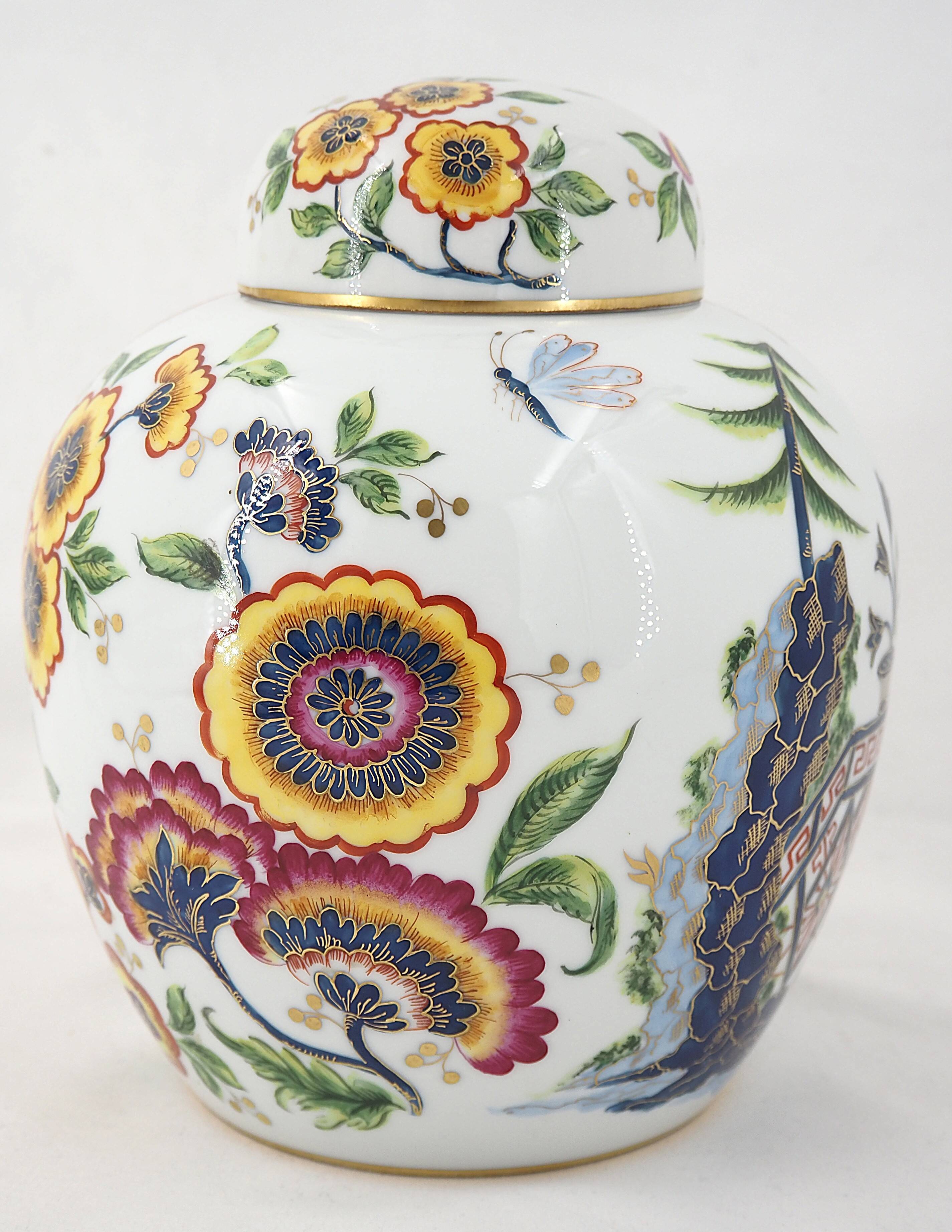 Le Tallec in Paris, complete covered porcelain pot, signed, excellent condition.
