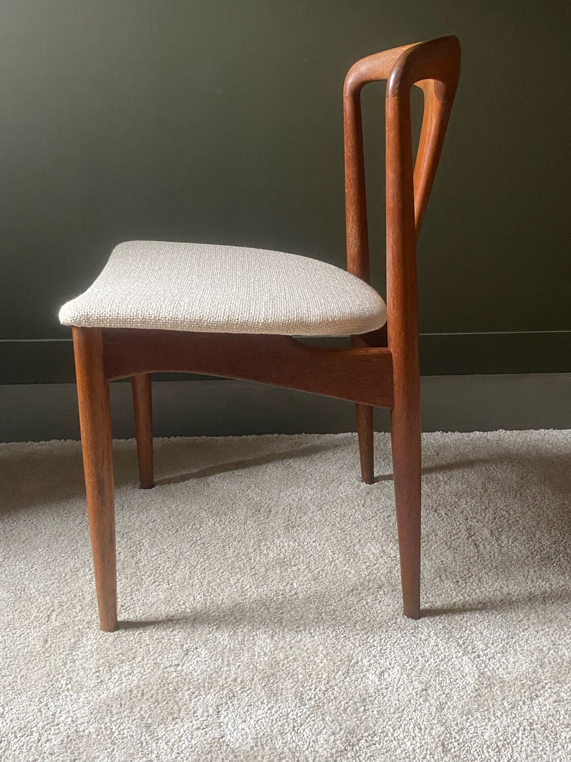 Pair of Juliane chairs by Johannes Andersen for Vamo Sønderborg