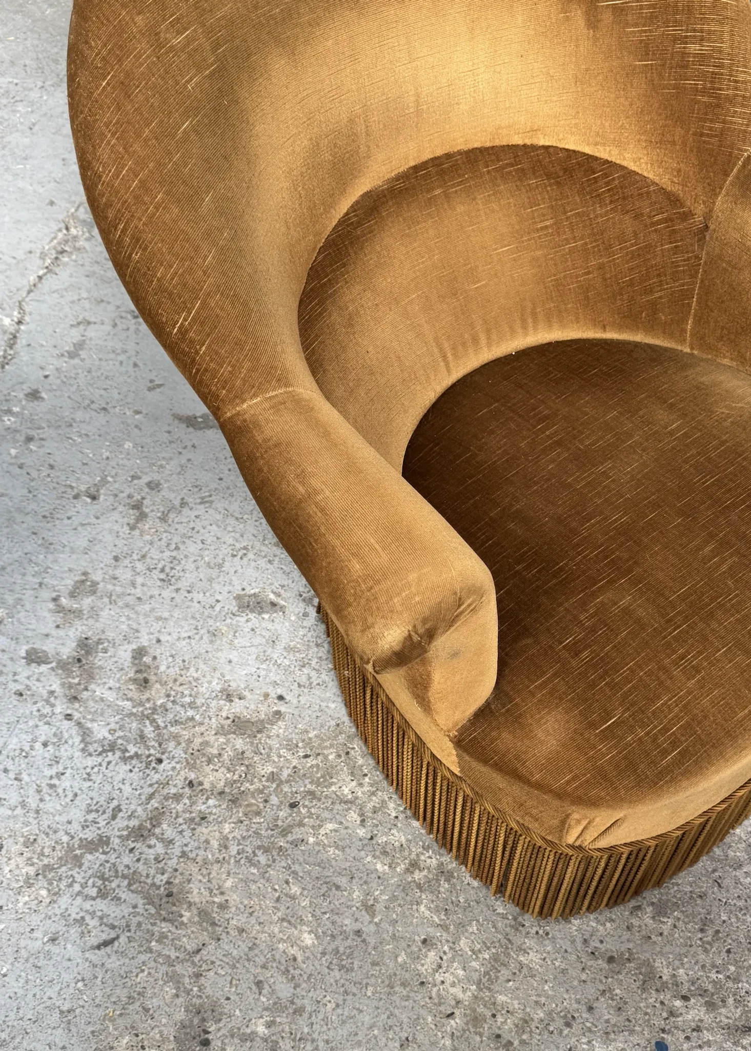Toad chair