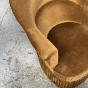 Toad chair
