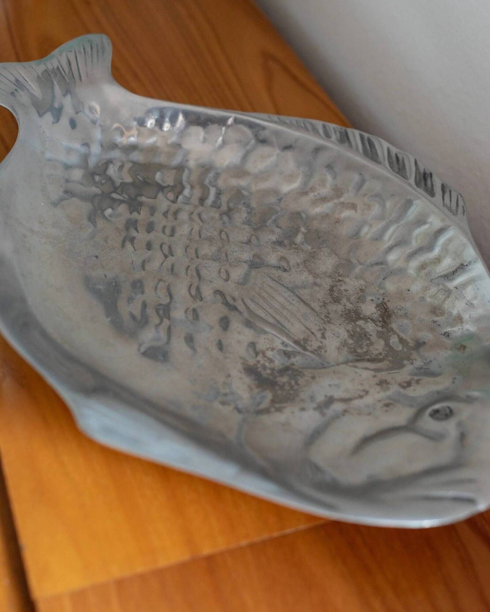 Arthur Court Vintage Fish-Shape Aluminum Tray in Silver – Mid-Century 1970s Design