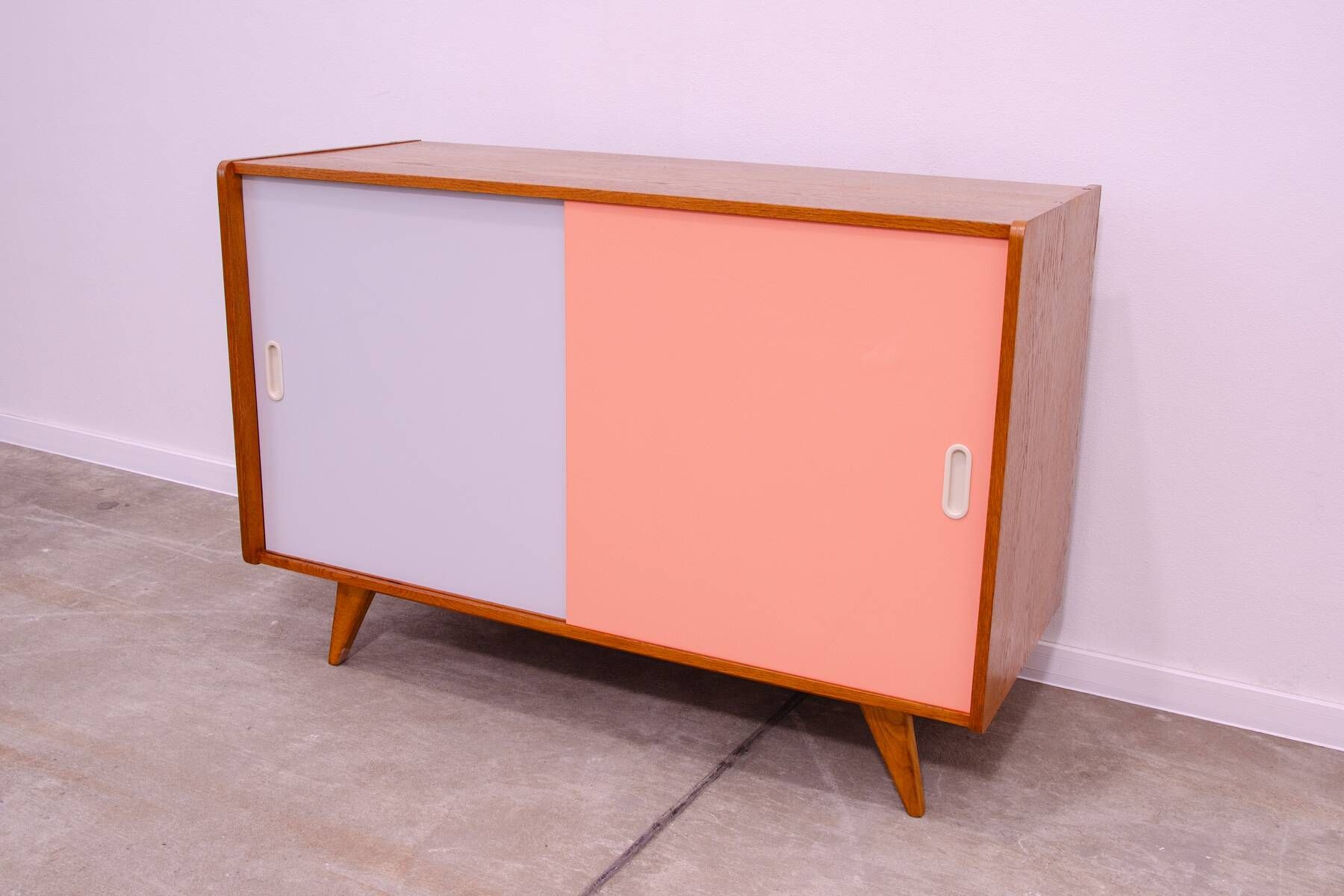 Fully restored mid century sideboard U-452 by Jiří Jiroutek, 1960´s, Czechoslovakia