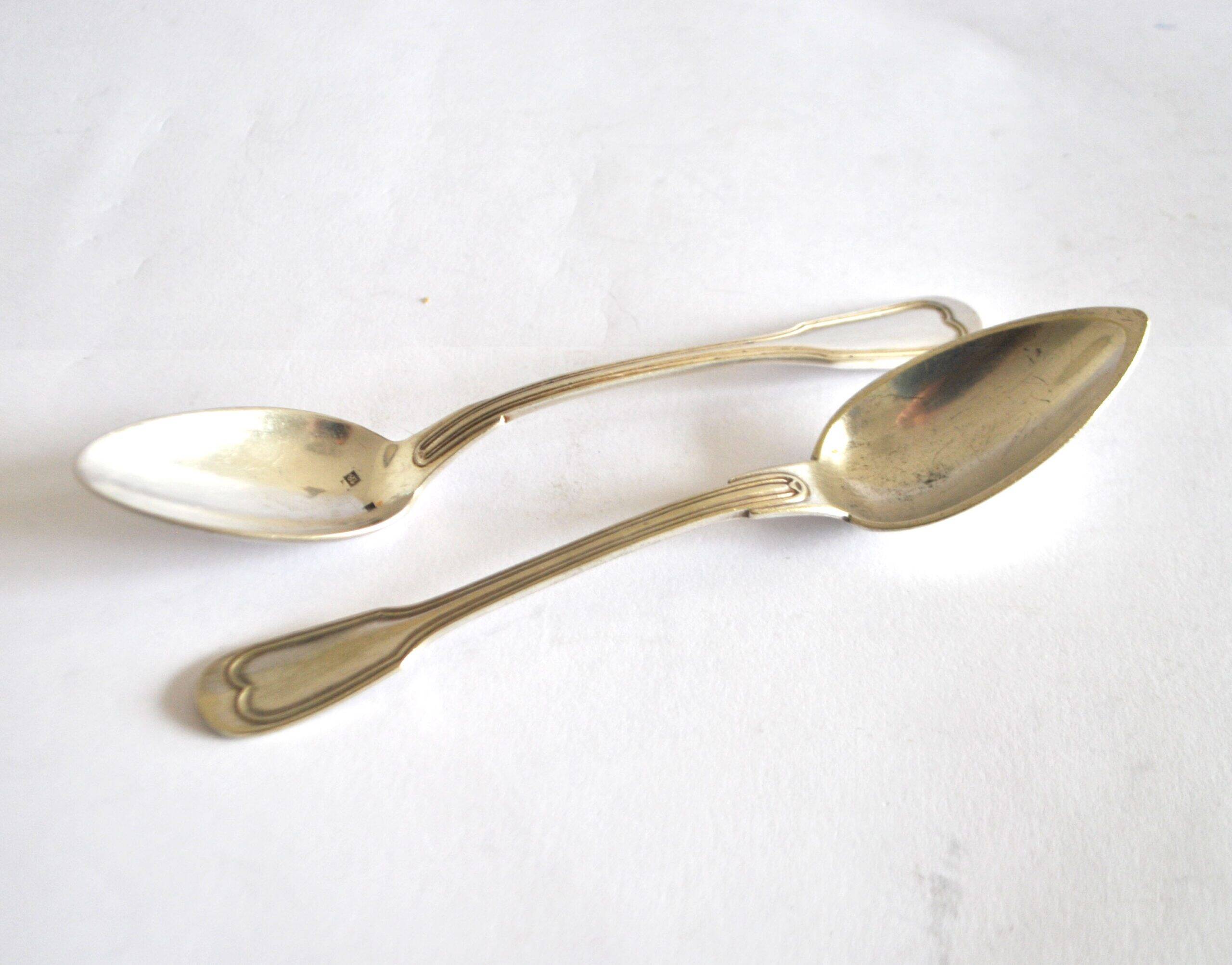 Set of 2 silver-plated dessert spoons in Chinon style, 15 cm.