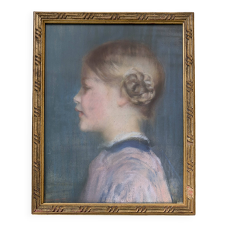 Portrait of a young girl
