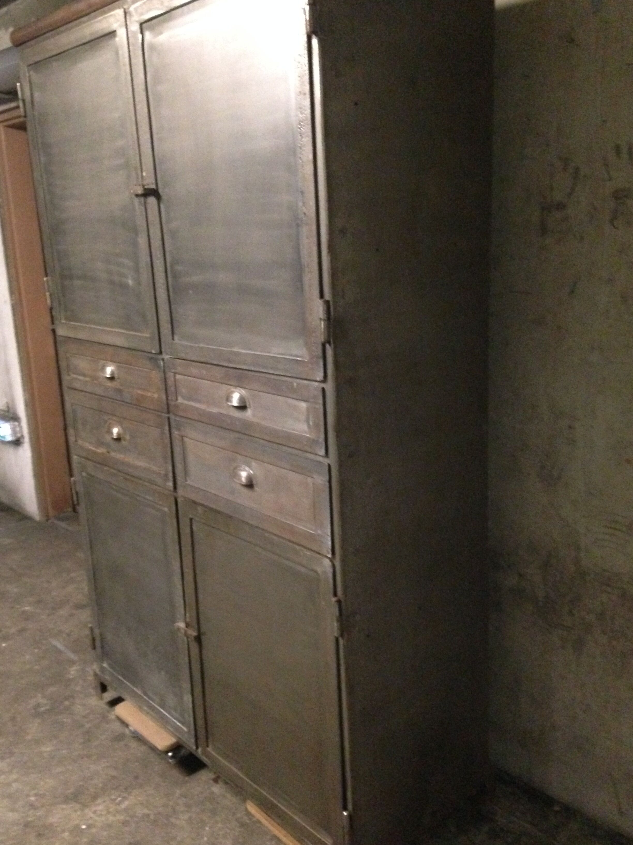 Armoire industrielle en fer Selency