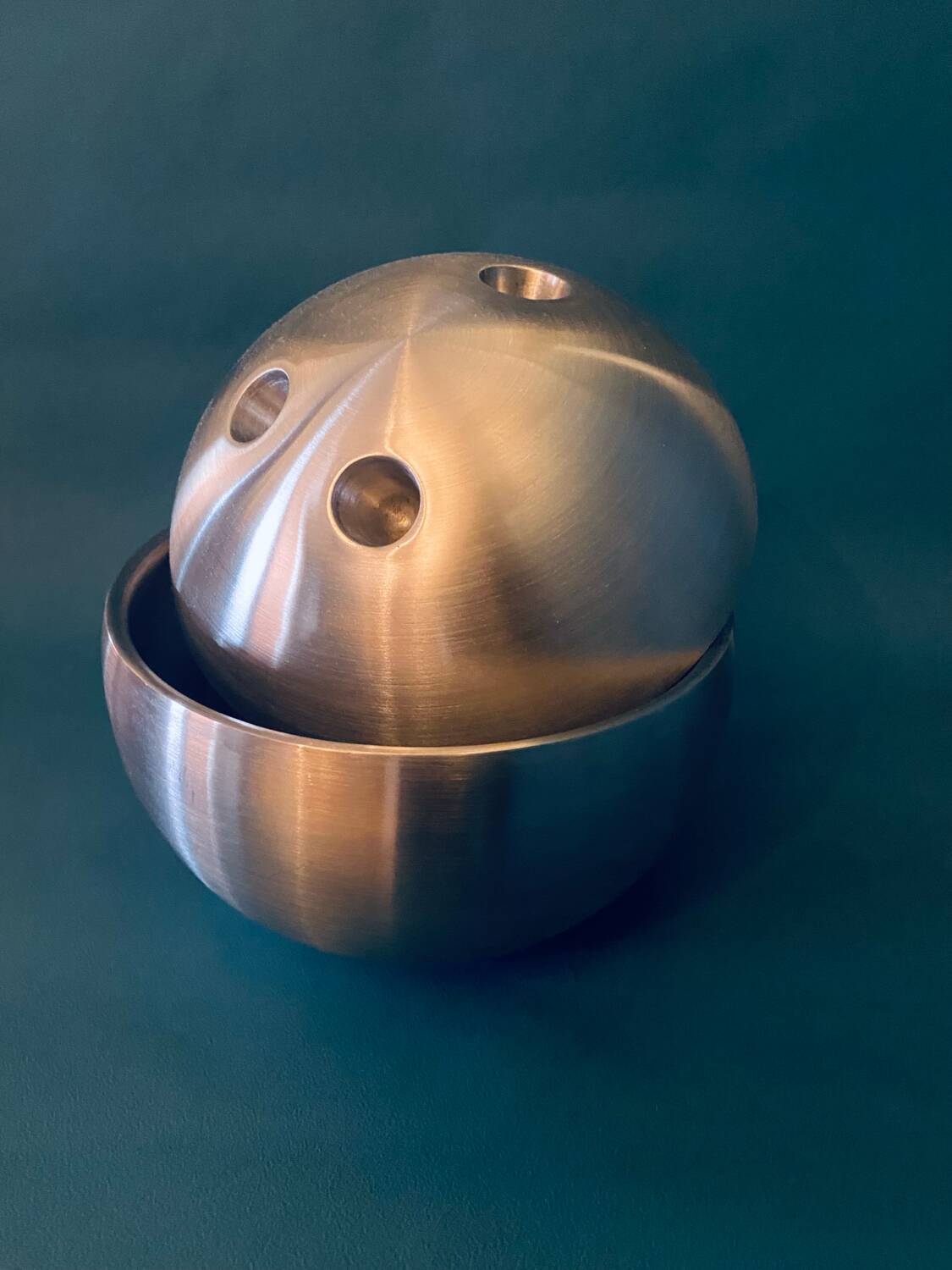 Stainless steel bowling ball ice bucket