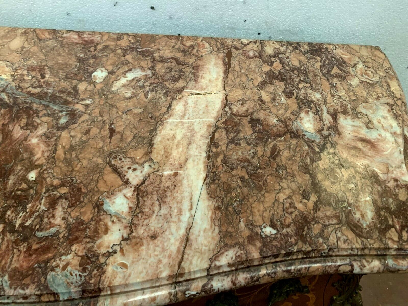 Louis XV-style curved dresser 20th century