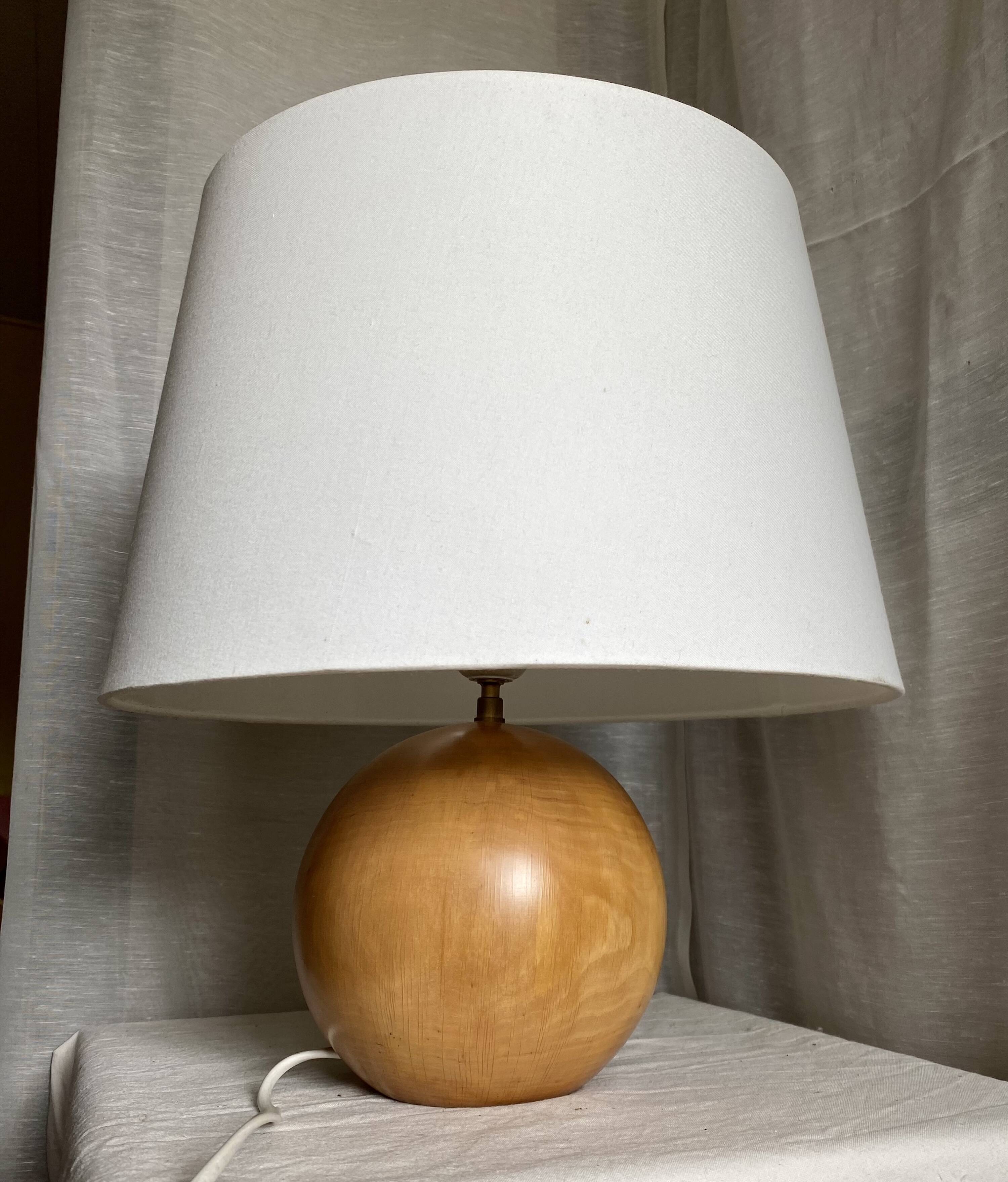 Vintage 1960s turned wood ball lamp
