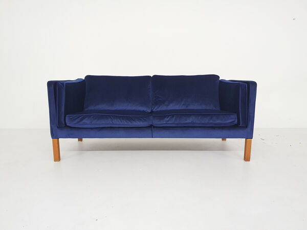 Canapé  2,5 places de Borge et Peter Mogensen pour Fredericia, modèle 2335, Danemark 1975