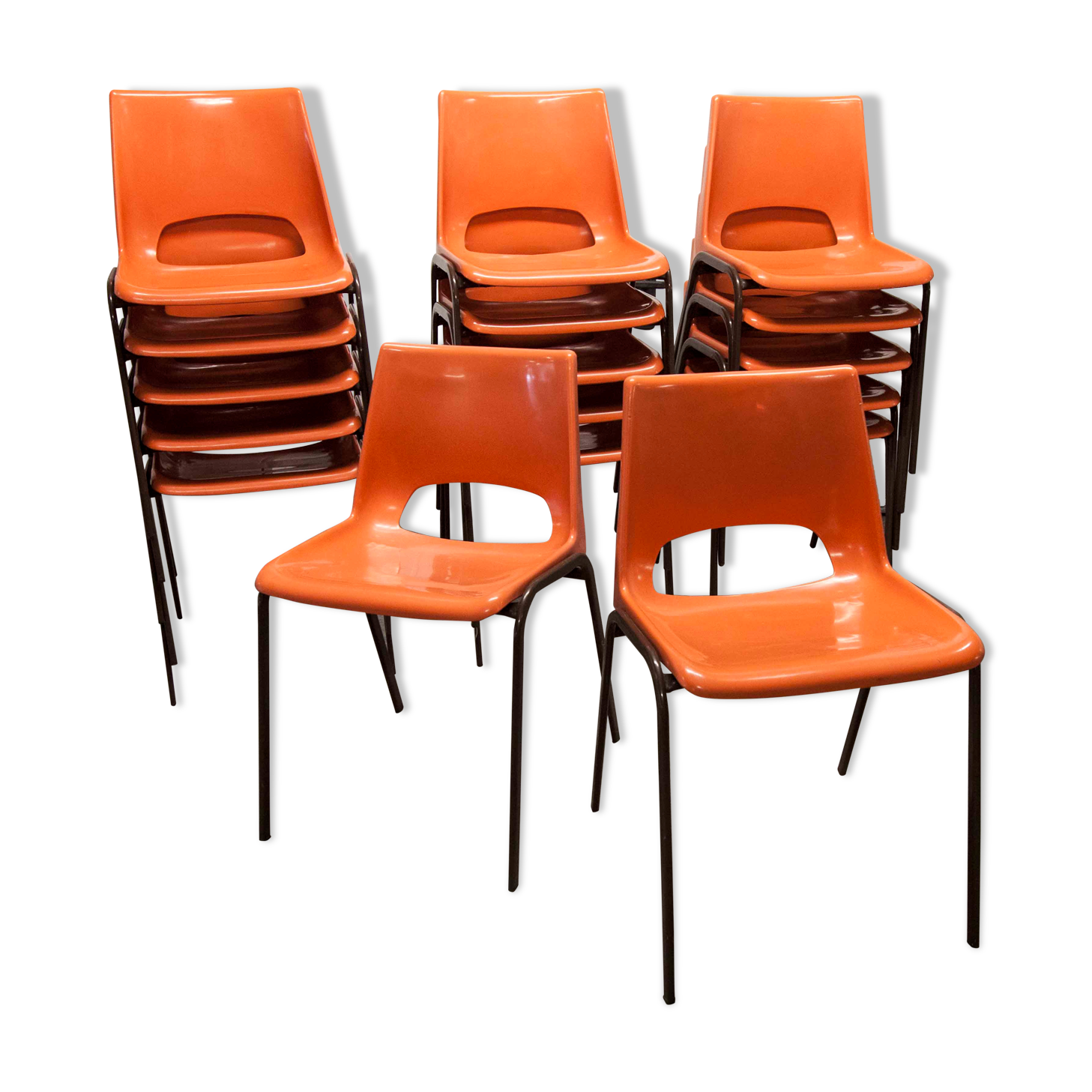 Set of 17 vintage orange chairs 1970