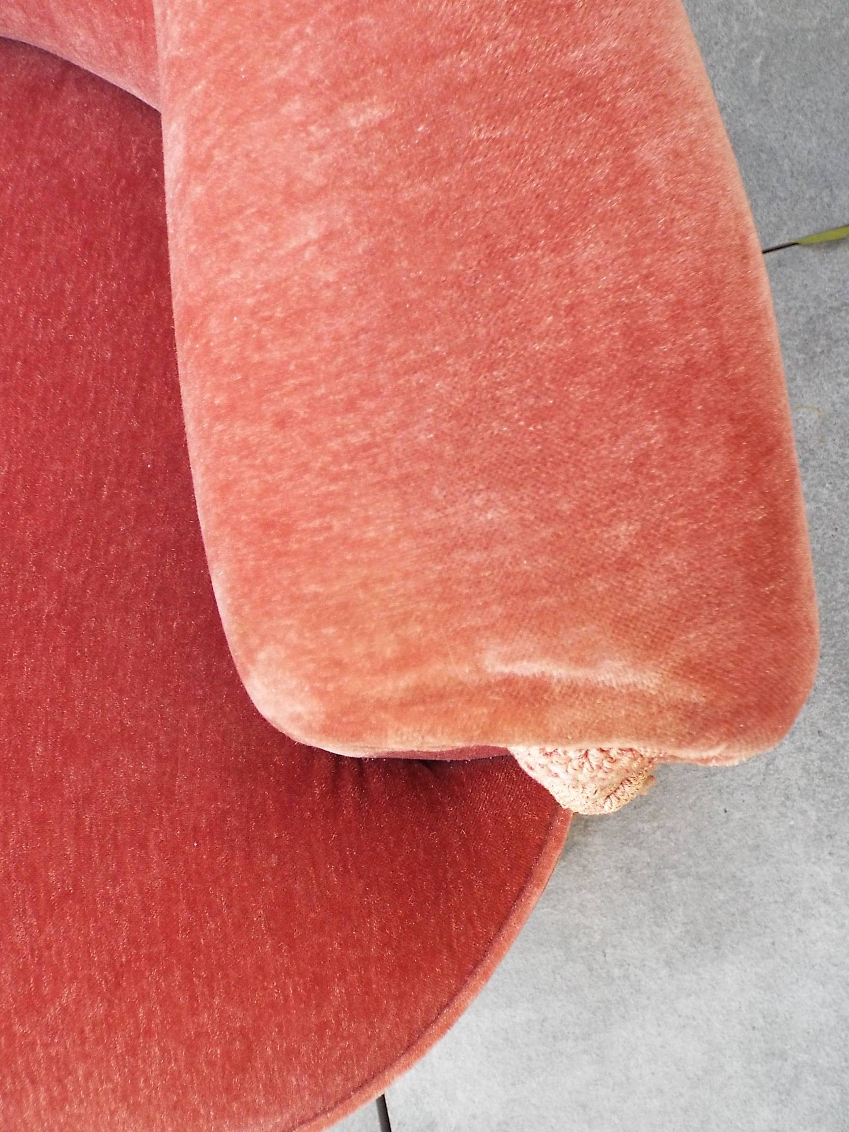 Paire de fauteuils crapaud velours