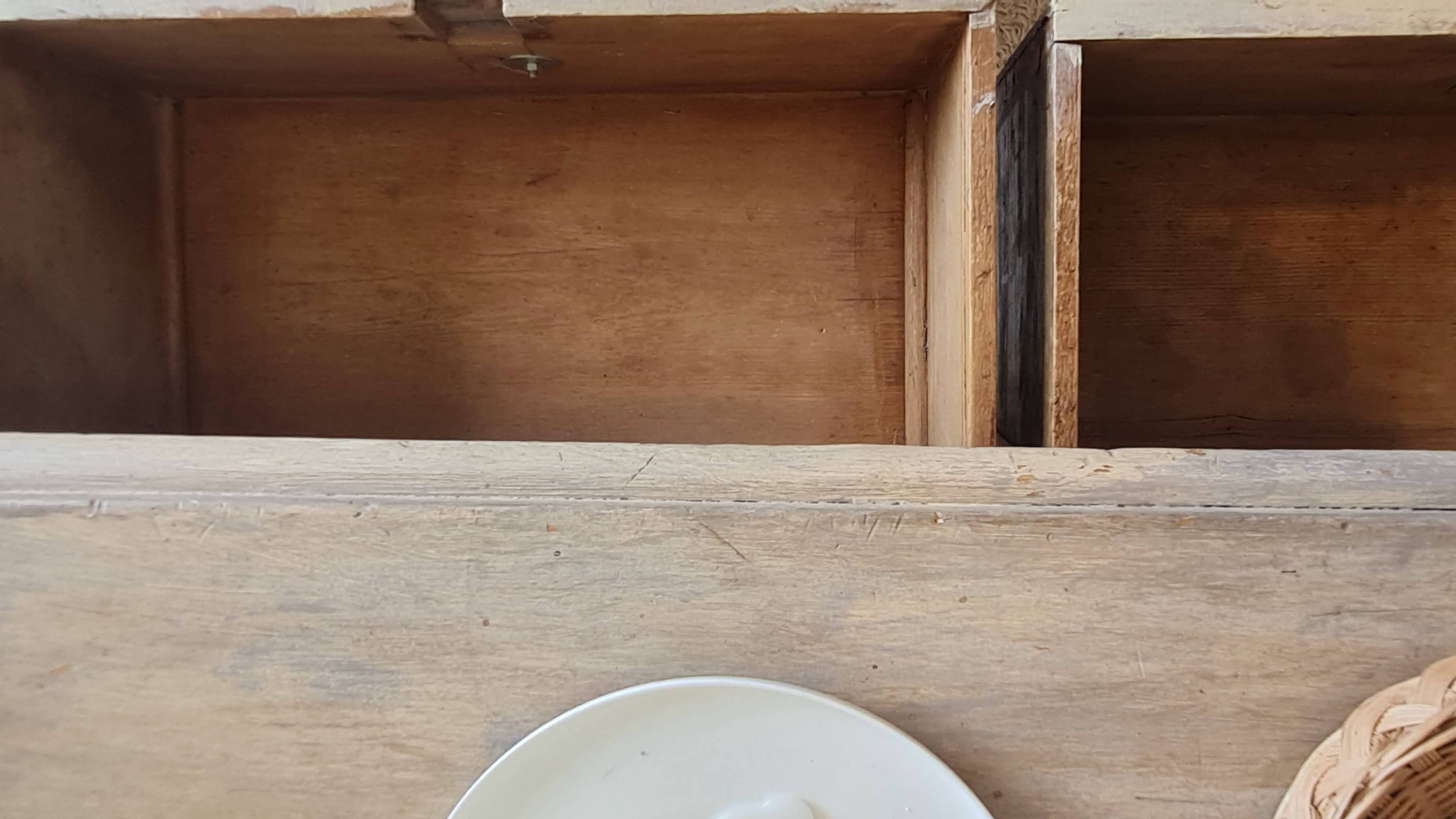 Commode ancienne de style anglais