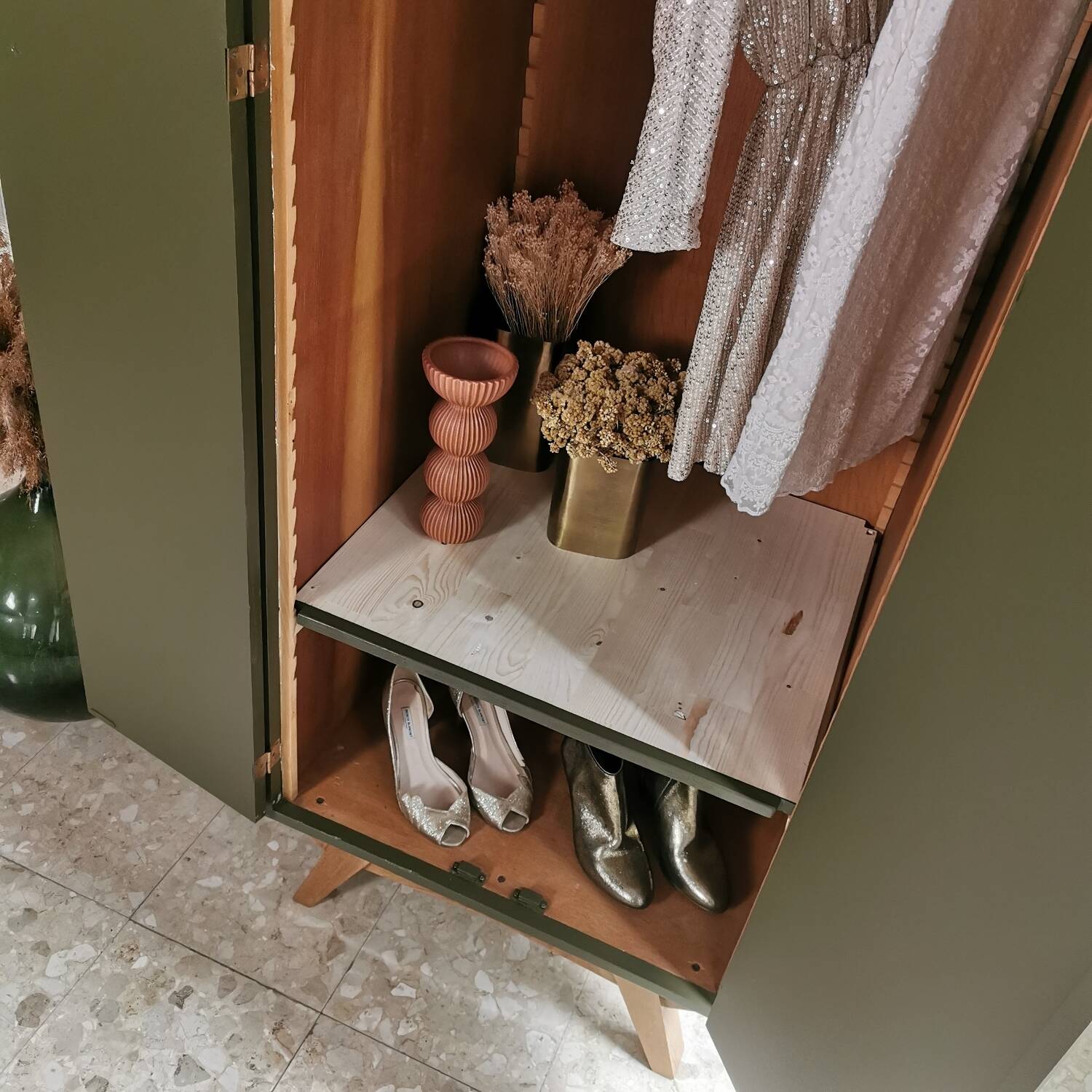 Ancien vestiaire d'atelier