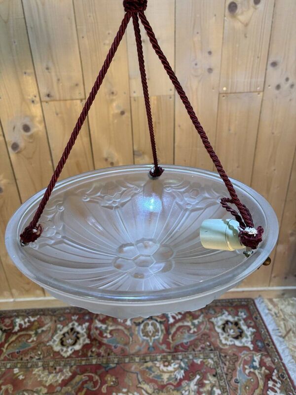 Plafonnier Sonover Art déco en verre pressé, suspendu par cordage – vers 19